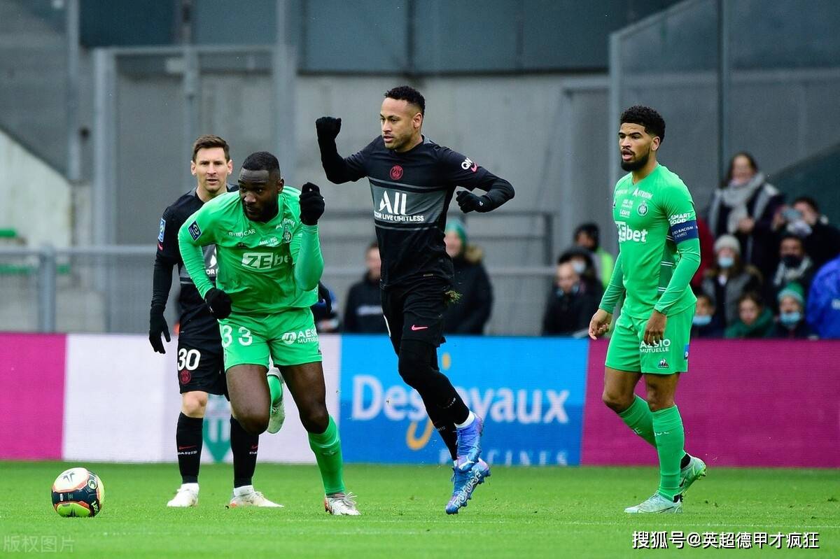 包含葡超倒计时，武汉三镇今晨复出首秀，细节引发关注，话题不断，训练强度明显提升的词条